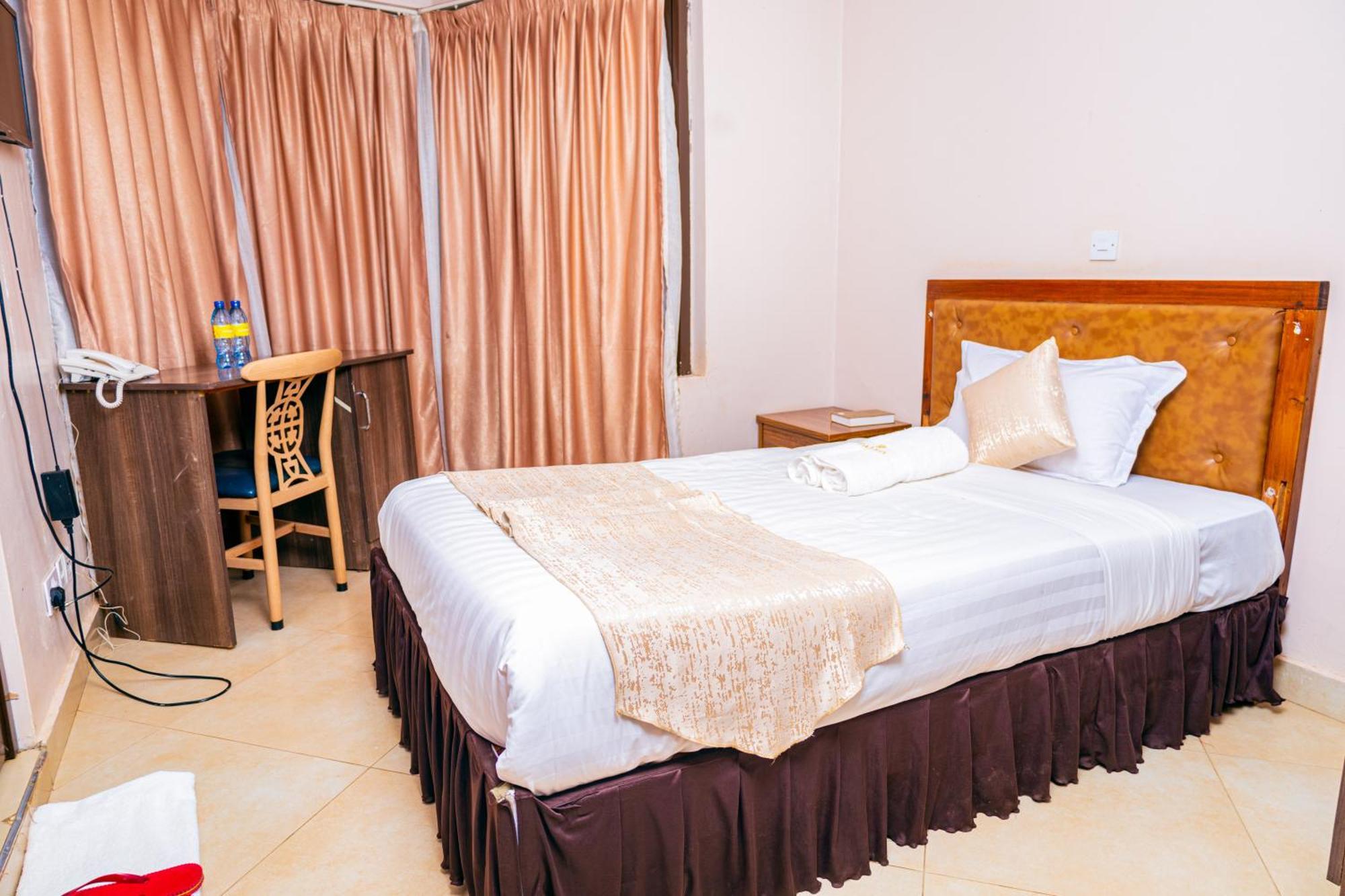 Paleo Hotel And Spa Thika Екстериор снимка